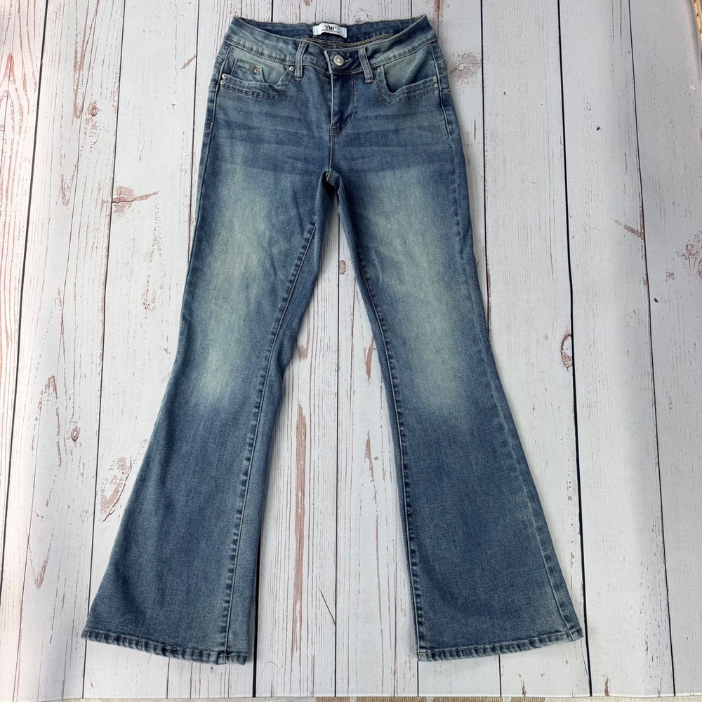 YMI Jeans USA Womens 5/27 Medium Wash Flared Denim Jeans Stretch Embroidered